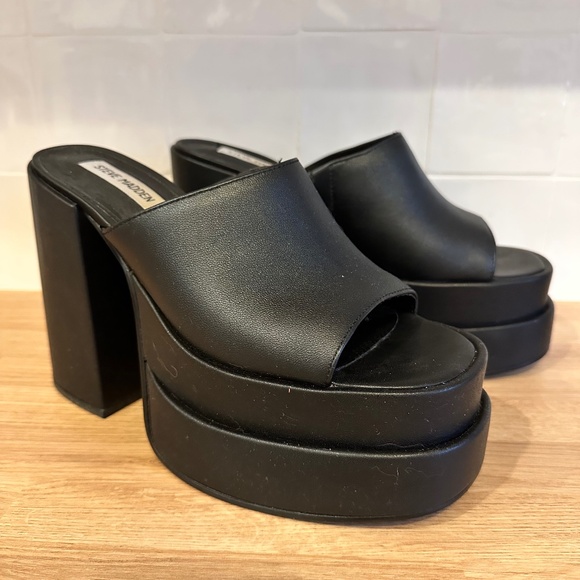 Steve Madden Cagey platforms - Picture 1 of 5